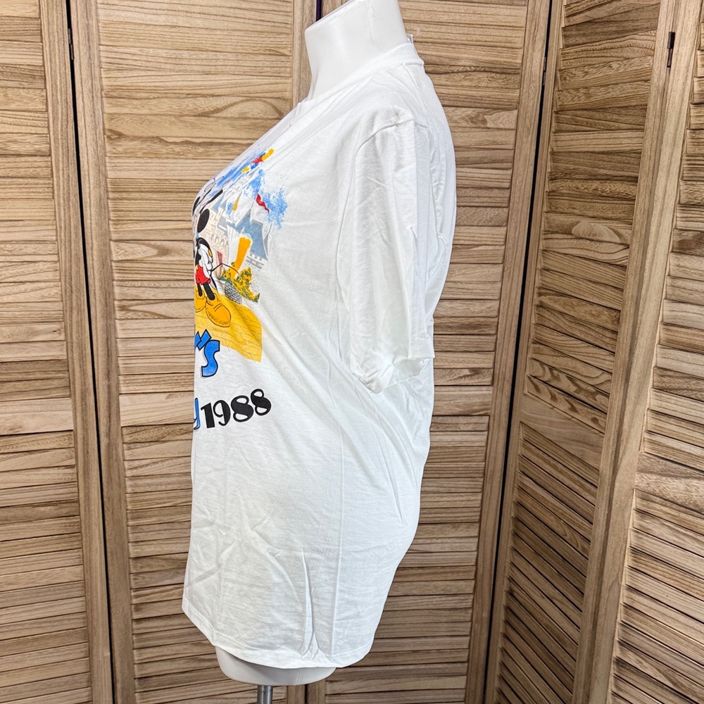 Disney T-Shirt Mickey's 60th Birthday Graphic Vintage NWT Yellow Blue Size XL - Picture 4 of 9